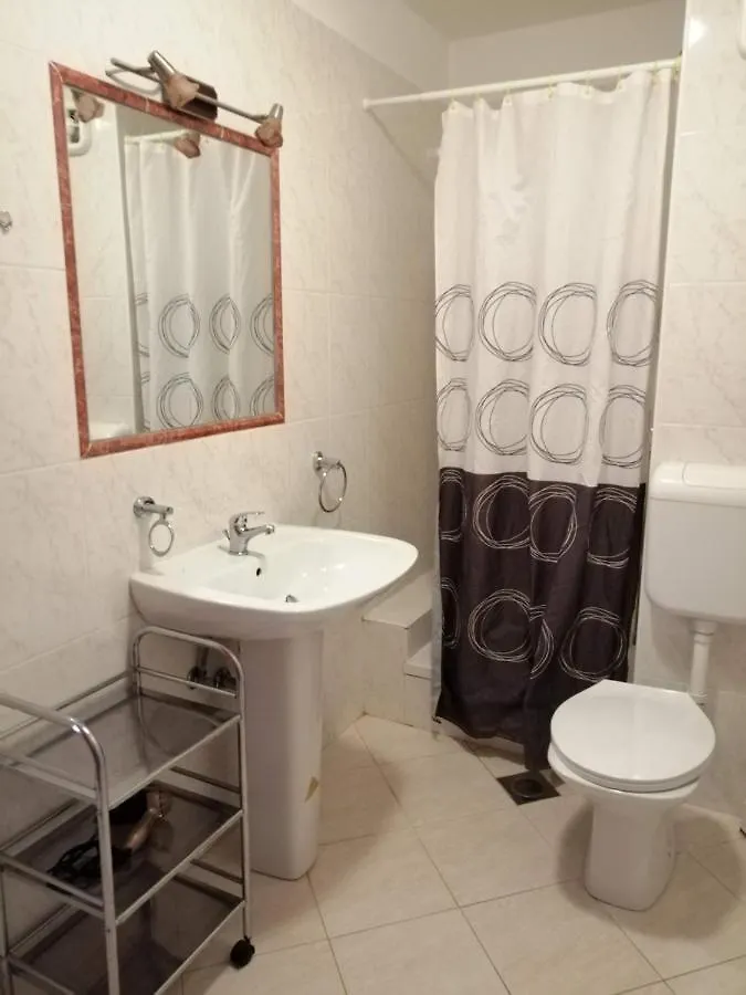Studio Apartment In Funtana With Terrace, Air Conditioning, Wifi, Washing Machine 4982-5