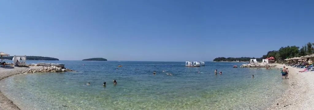 Studio Apartment In Funtana With Terrace, Air Conditioning, Wifi, Washing Machine 4982-5 Croatia